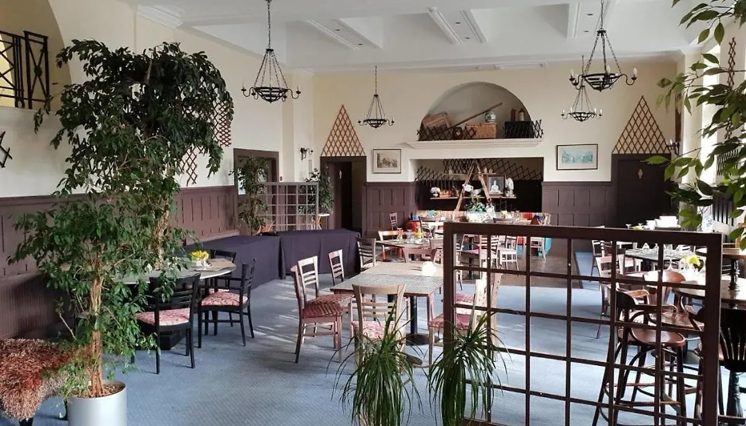 The Devonshire House Hotel-Free Parking-1